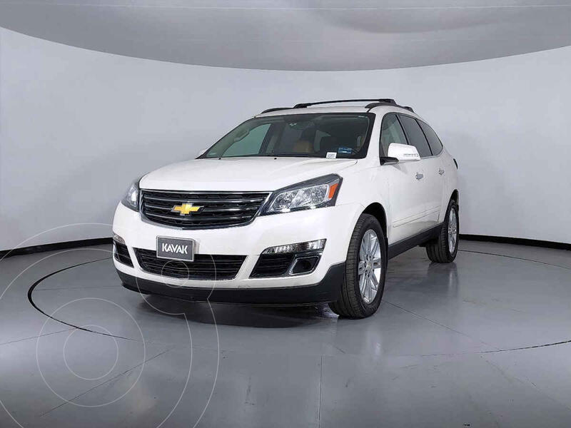 Foto Chevrolet Traverse LT 7 Pasajeros usado (2014) color Blanco precio $317,999