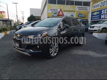 Foto venta Auto usado Chevrolet Trax 5p Premier L4/1.8 Aut (2018) color Gris precio $325,000