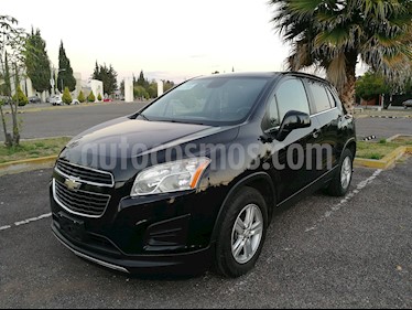 Foto venta Auto Seminuevo Chevrolet Trax LT Aut (2015) color Negro Onix precio $184,000