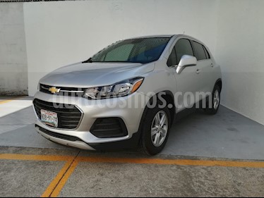 foto Chevrolet Trax LT usado (2018) color Plata Brillante precio $257,000