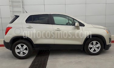 Chevrolet Trax LT Aut usado (2016) color Azul Oscuro precio $205,000
