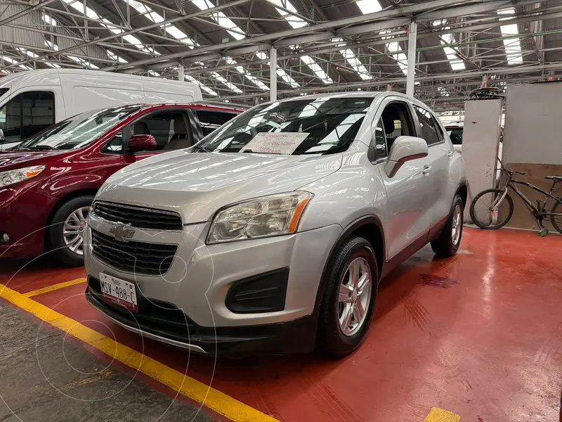 Foto Chevrolet Trax LT usado (2015) color Blanco Galaxia financiado en mensualidades(enganche $39,500 mensualidades desde $3,600)