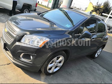Chevrolet Trax LTZ usado (2016) color Gris Oxford precio $250,000