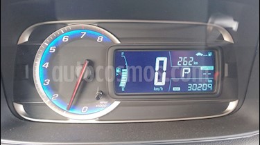 Chevrolet Trax LT usado (2016) color Naranja Metalico precio $200,000