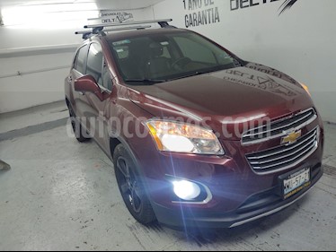 Chevrolet Trax LTZ usado (2016) color Rojo Tinto precio $220,900