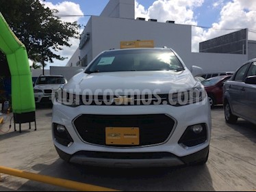 Foto venta Auto Seminuevo Chevrolet Trax PAQ C PREMIER (2017) color Blanco Galaxia precio $305,000