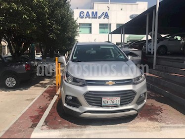 Foto venta Auto Seminuevo Chevrolet Trax Premier (2017) color Plata precio $323,900