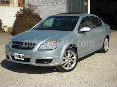 foto Chevrolet Vectra GT CD Aut usado (2009) color Gris Claro precio $190.000