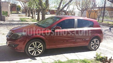 Chevrolet Vectra GT CD usado (2011) color Rojo precio $265.000