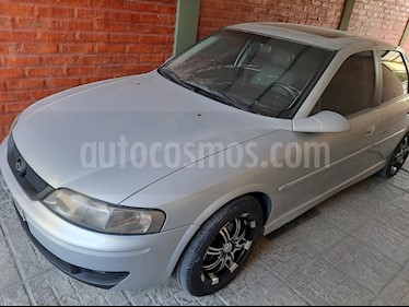 Chevrolet Vectra 2.2 CD usado (2005) color Gris precio $230.000