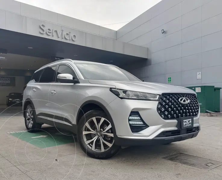 Foto Chirey Tiggo 7 Pro Luxury usado (2023) color plateado precio $395,000
