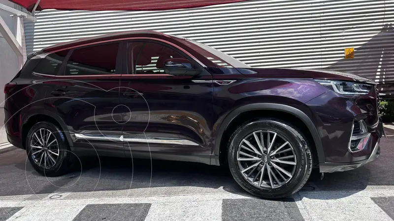 Foto Chirey Tiggo 8 Pro 1.6T Luxury usado (2023) color violeta oscuro financiado en mensualidades(enganche $163,020 mensualidades desde $7,003)