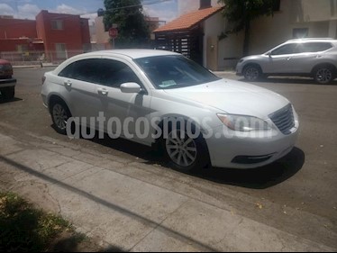 foto Chrysler 200 2.4L Limited usado (2014) color Blanco precio $150,000