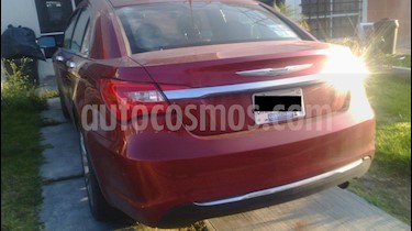 foto Chrysler 200 2.4L Limited usado (2012) color Rojo Cerezo precio $120,000