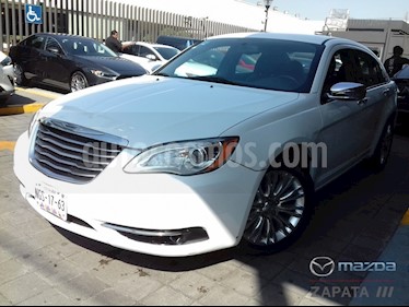 foto Chrysler 200 2.4L Limited usado (2013) color Blanco precio $135,000
