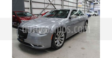 Chrysler 300 C 5.7L HEMI usado (2017) color Plata precio $329,900