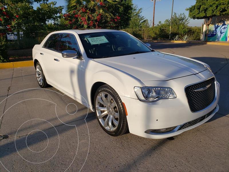 Chrysler 300 C 3.6L Pentastar usado (2017) color Blanco precio $357,000