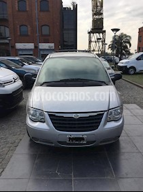Foto Chrysler Caravan 3.3 SE Aut usado (2006) color Gris precio u$s8.900