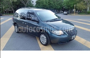 Chrysler Caravan 3.3 SE usado (2007) color Gris precio $295.000