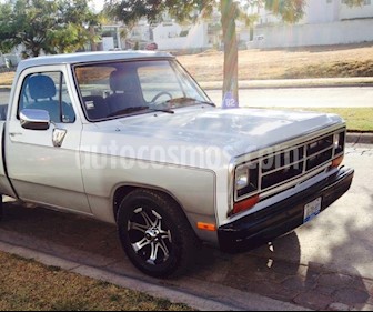 foto Chrysler D-150 Custom usado (1989) color Gris precio $86,500