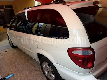 Chrysler Grand Voyager LX Aut usado (2001) color Blanco precio $56,000