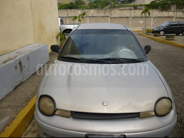Foto venta carro Usado Chrysler Neon LE Auto. (1998) color Gris precio u$s950