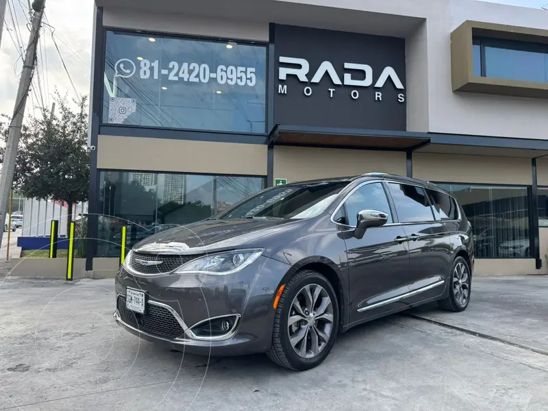Foto Chrysler Pacifica Limited Plus usado (2020) color Azul Oscuro precio $490,000