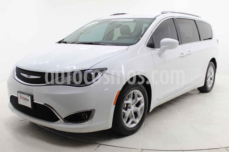 Chrysler Pacifica Limited usado (2018) color Blanco precio $519,000