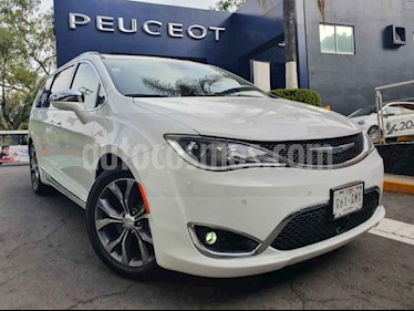 Chrysler Pacifica 5p Limited L6/3.6 Aut usado (2017) color Blanco precio $569,900