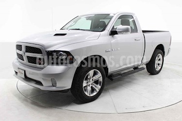 Chrysler Ram 2500 Lujo 4x4 Aut usado (2017) color Plata precio $499,000