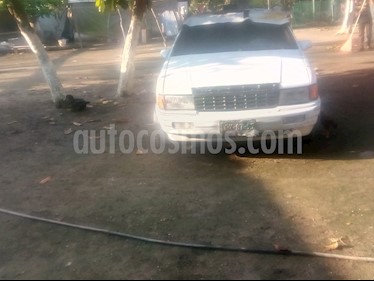 Foto Chrysler Spirit RT Tipico Aut usado (1993) color Blanco precio $30,000