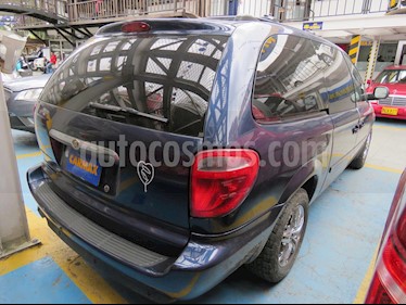 Foto venta Carro usado Chrysler Town & Country Touring Limited (2005) color Azul precio $25.900.000