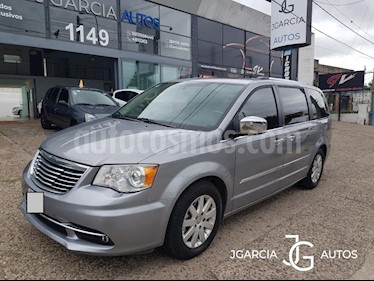 Chrysler Town and Country Limited usado (2013) color Azul Celeste precio $987.654.321