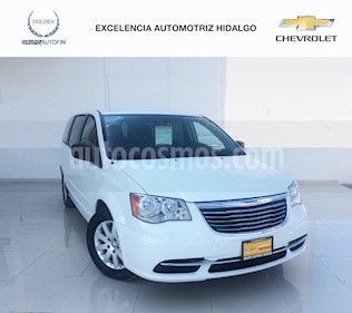 Foto venta Auto usado Chrysler Town and Country Li 3.6L (2016) color Blanco precio $330,000