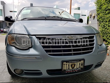 Chrysler Town and Country Limited 3.6L usado (2006) color Azul precio $129,000