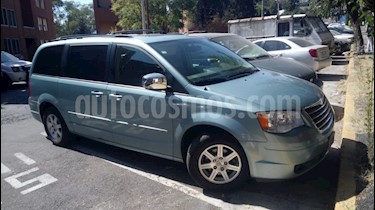 foto Chrysler Town and Country Limited 3.8L Aut usado (2008) color Azul precio $105,000