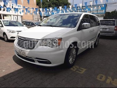 Chrysler Town and Country 5P LIMITED TA PIEL DVD QC GPS RA-17 usado (2015) color Blanco precio $295,000