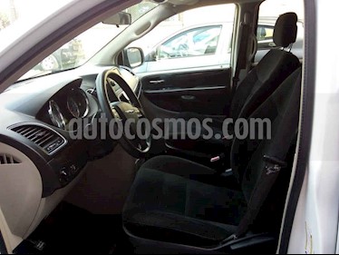 Chrysler Town and Country Li 3.6L usado (2016) color Blanco precio $205,000