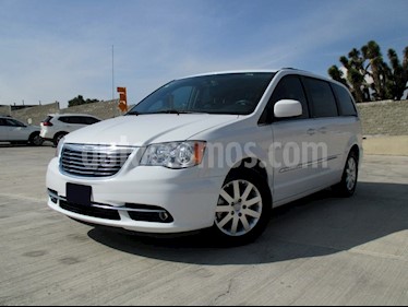 Chrysler Town and Country Touring Piel 3.6L usado (2013) color Blanco precio $258,000