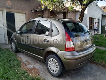 foto Citroën 3CV Sedán usado (2009) color Champagne precio $260.000