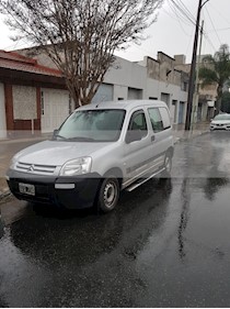 foto Citroën Berlingo Furgón 1.6 HDi Business Mixto usado (2015) color Gris Aluminium precio $450.000