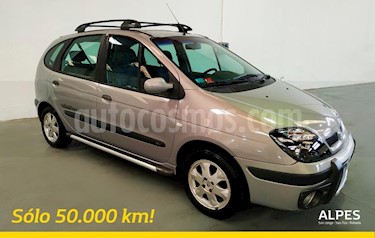 foto Citroën Berlingo Furgón 1.6 HDi Business Mixto usado (2017) color Gris Claro precio $590.000
