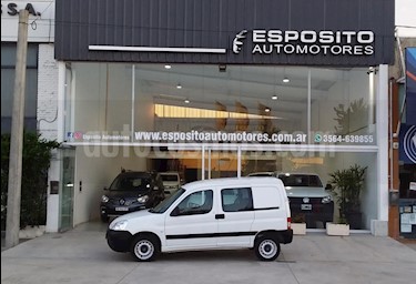 Foto Citroen Berlingo Furgon 1.6 HDi Business usado (2018) color Blanco precio $700.000