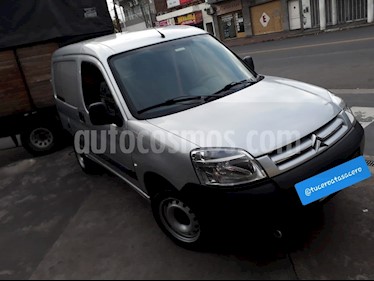 foto Citroën Berlingo Furgón 1.6 HDi Full usado (2017) color Gris precio $429.900
