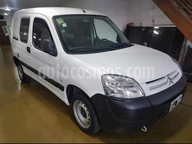 Foto venta Auto Usado Citroen Berlingo Furgon 1.6 HDi (2011) color Blanco precio $240.000