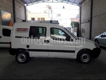 Citroen Berlingo Furgon 1.6 HDi Business usado (2015) color Blanco precio $565.000