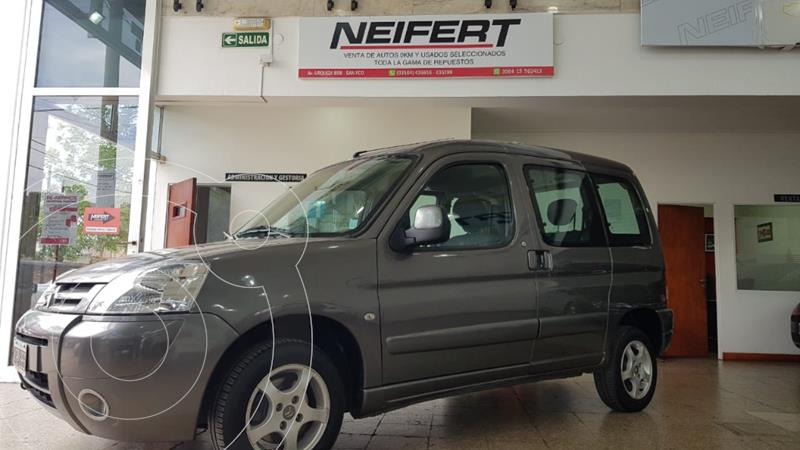 foto Citroën Berlingo Multispace 1.6 HDi SX usado (2014) color Gris Oscuro precio $1.080.000
