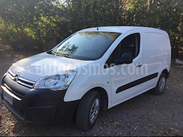 Citroen Berlingo 1.6L HDI 92 BVM XL usado (2017) color Blanco precio $7.980.000