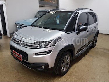 foto Citroën C3 Aircross 1.6 Shine usado (2017) color Gris Claro precio $550.000