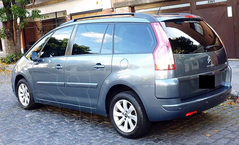 Foto Citroen C4 Grand Picasso 1.6 HDi usado (2012) color Gris precio $11.500.000